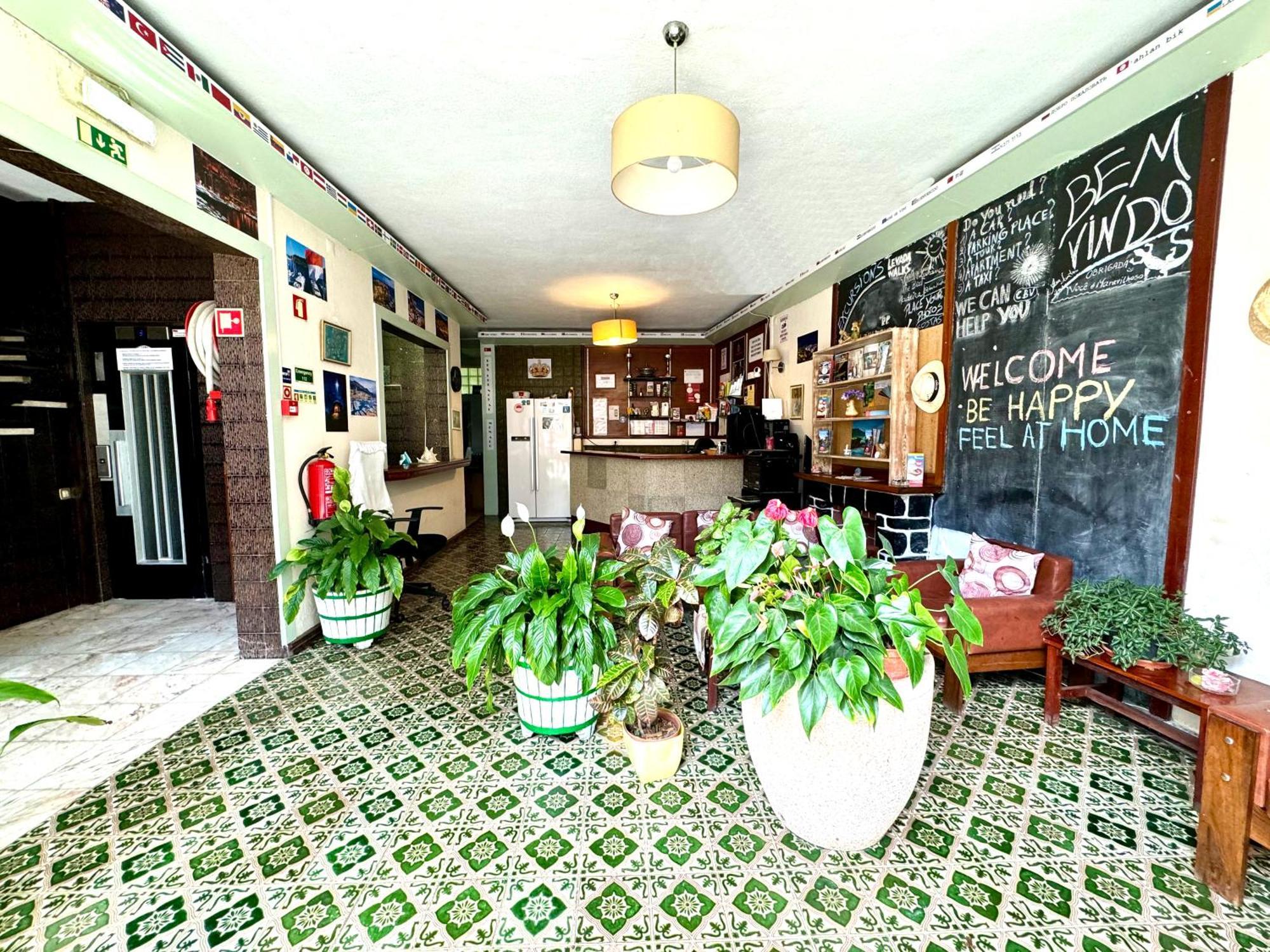 Hostel Monaco Funchal  Ngoại thất bức ảnh