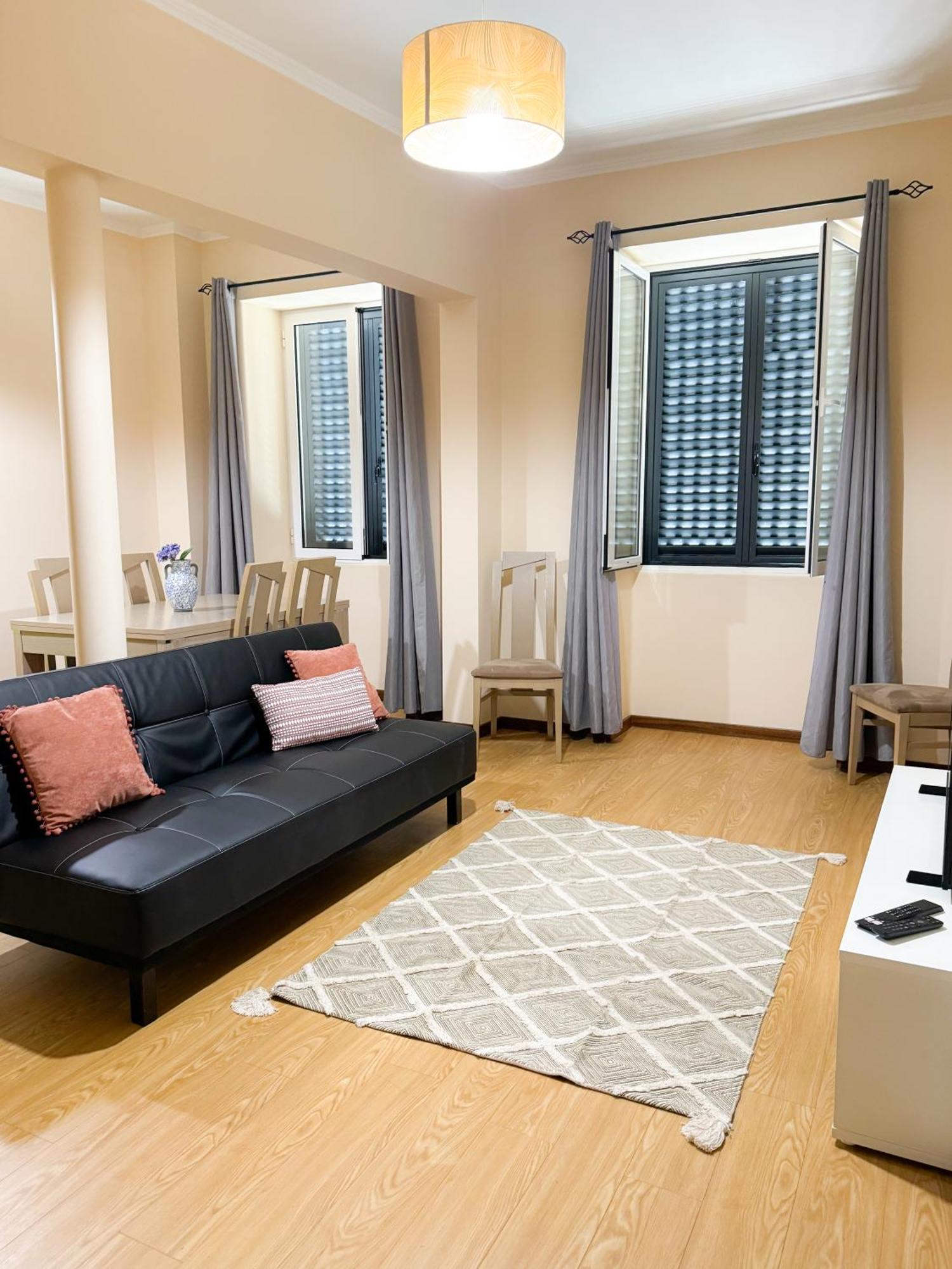 Hostel Monaco Funchal  Ngoại thất bức ảnh