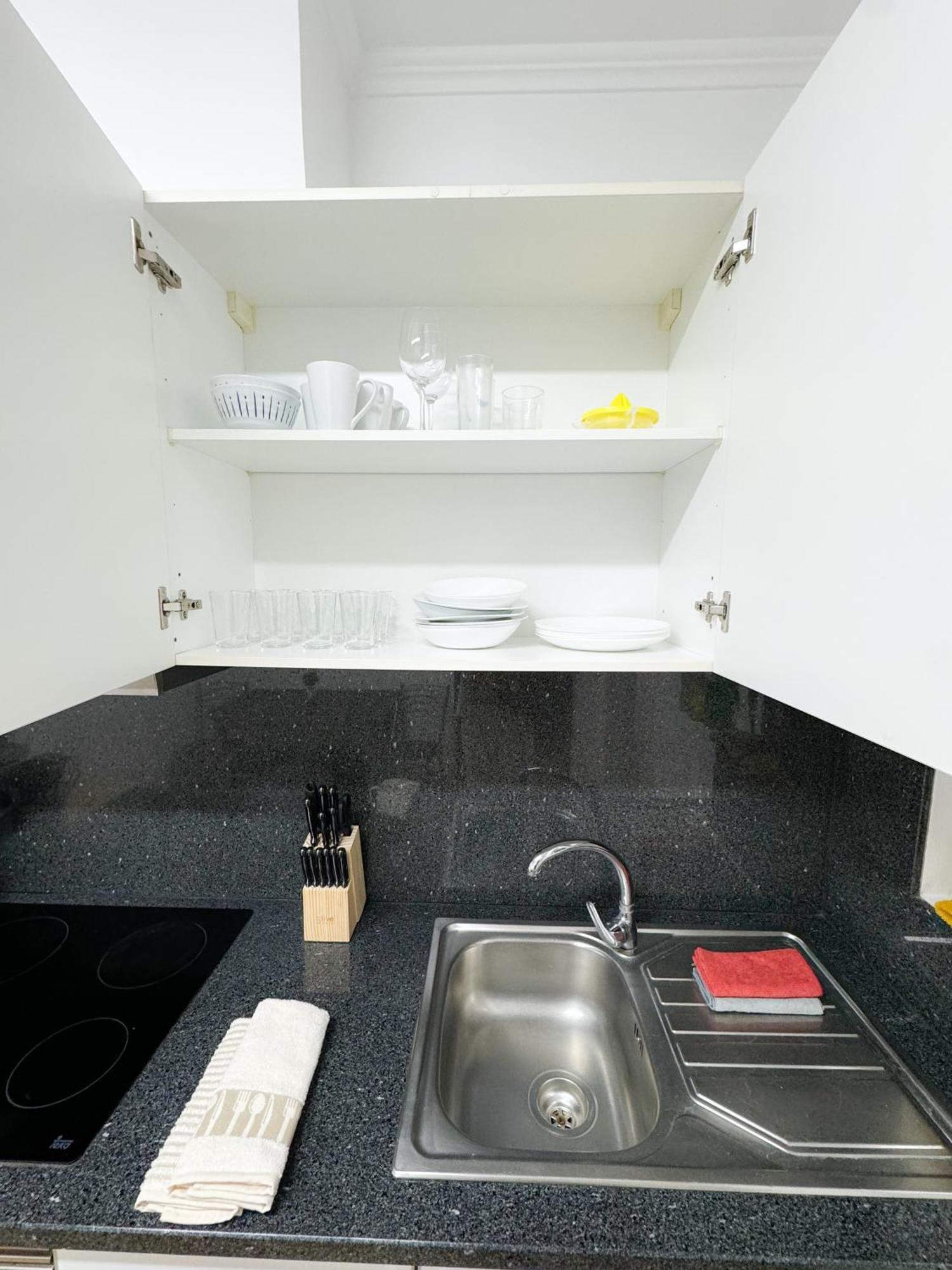 Hostel Monaco Funchal  Ngoại thất bức ảnh